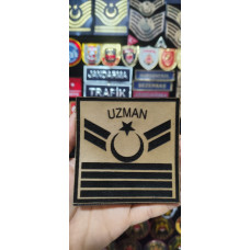 Bizon Derisinden Uzman Çavuş 4 Kademeli Kol Rütbe 9 cm x 9 cm Cırtlı 2 Adet (Komando, Kamuflaj)